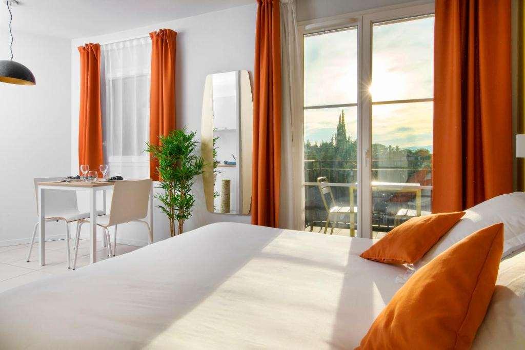 Adonis Mougins Lejlighedshotel Værelse billede